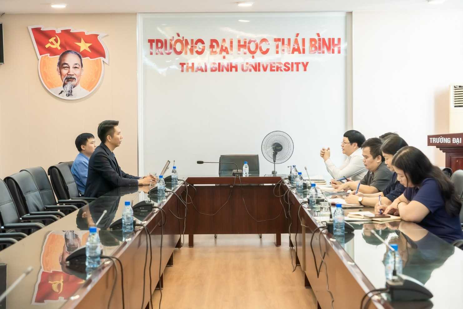 TIẾP VÀ LÀM VIỆC VỚI CÔNG TY TRÁCH NHIỆM HỮU HẠN HD SÀI GÒN: THÚC ĐẨY HỢP TÁC VÌ SỰ PHÁT TRIỂN BỀN VỮNG